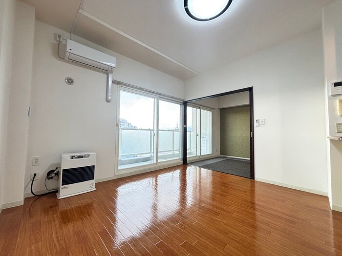 Ｇ・ＦＬＡＴ／５１２の物件内観写真