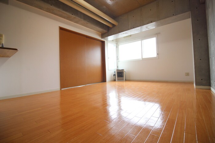 Ｇ・ＦＬＡＴ／５１２の物件内観写真