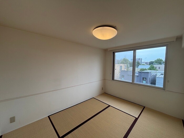 ドルチェ旭ヶ丘の物件内観写真