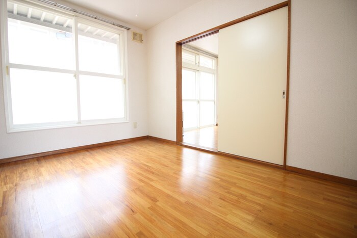 東栄ハウスの物件内観写真