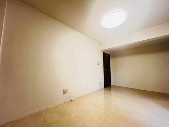 モンタ－ニュレ－ヴの物件内観写真