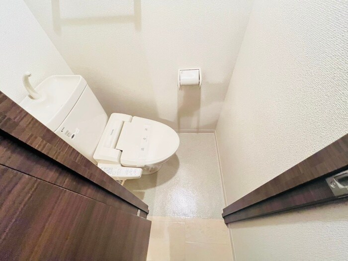 モンタ－ニュレ－ヴの物件内観写真