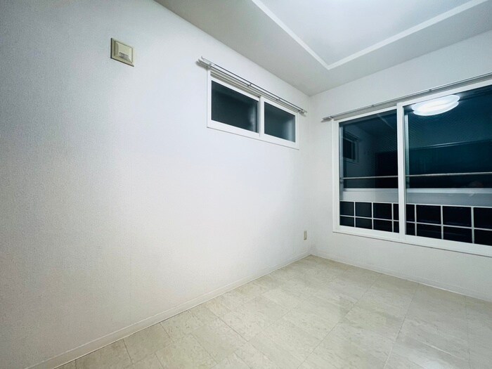 モンタ－ニュレ－ヴの物件内観写真