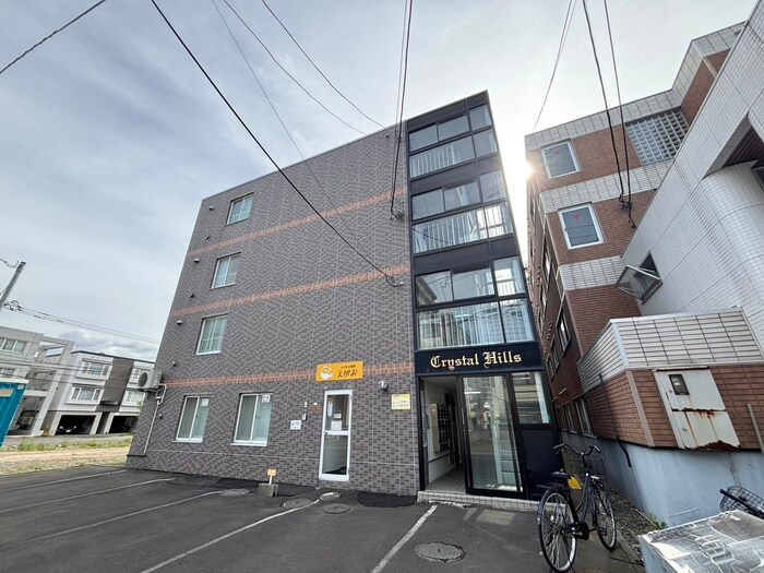 クリスタルヒルズの物件外観写真