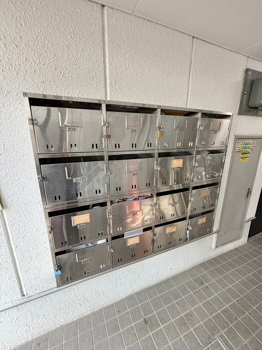 クリスタルヒルズの物件外観写真