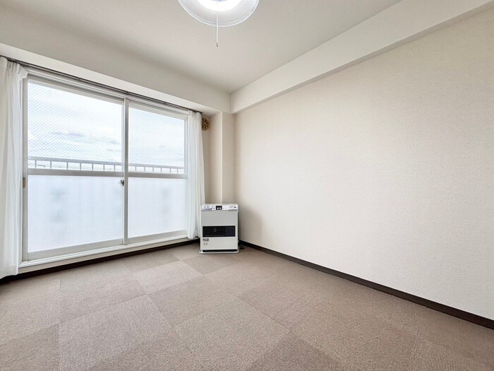 クリスタルヒルズの物件内観写真