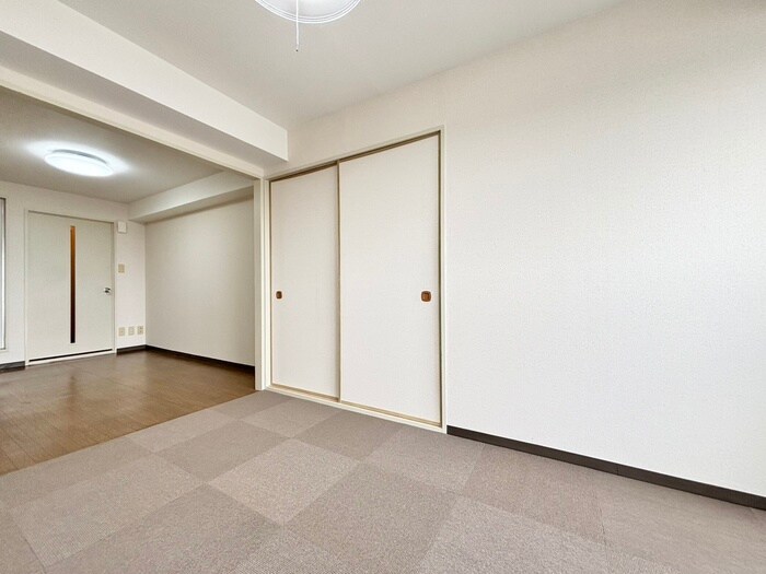 クリスタルヒルズの物件内観写真