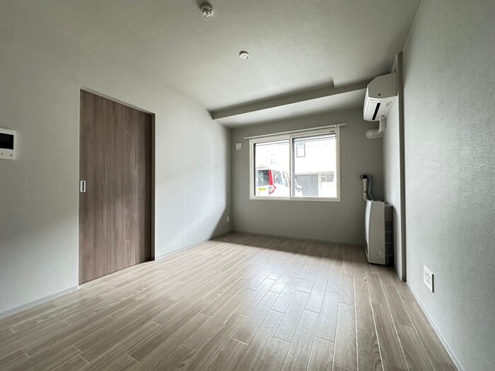 UNIQUS宮の森の物件内観写真