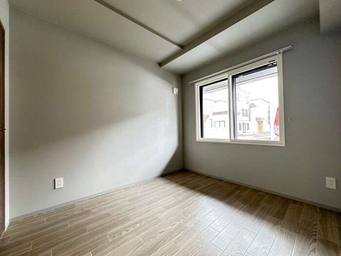 UNIQUS宮の森の物件内観写真