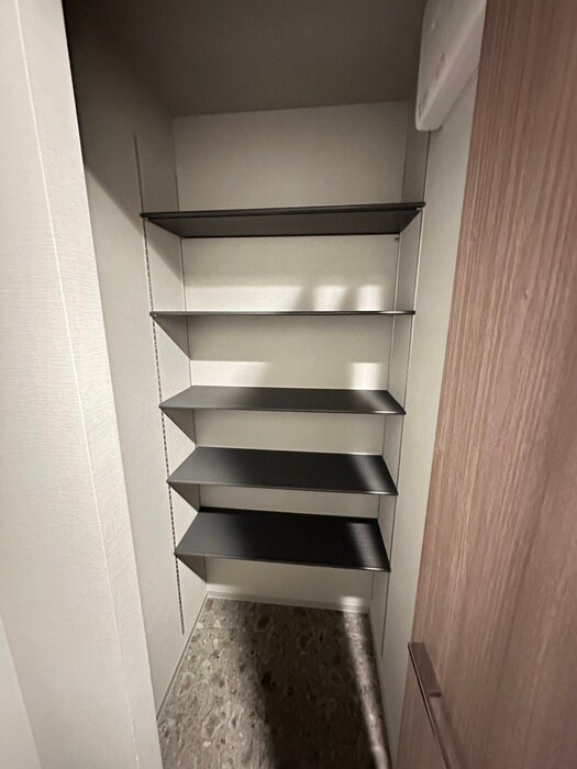 UNIQUS宮の森の物件内観写真