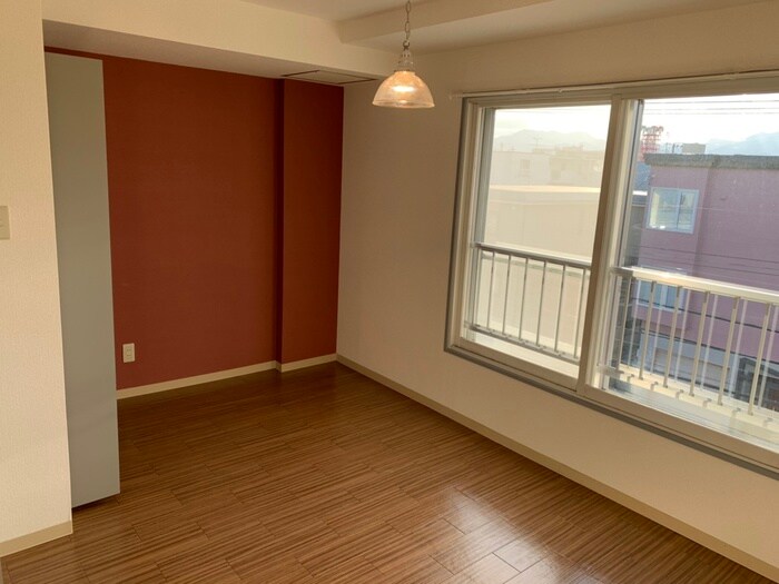 コスモ美香保の物件内観写真