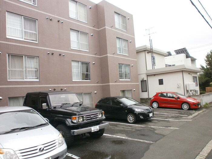 コスモ美香保の物件外観写真