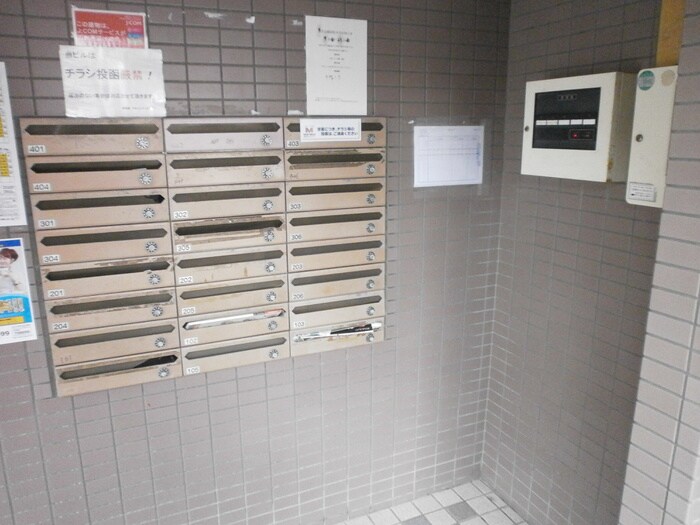 コスモ美香保の物件外観写真