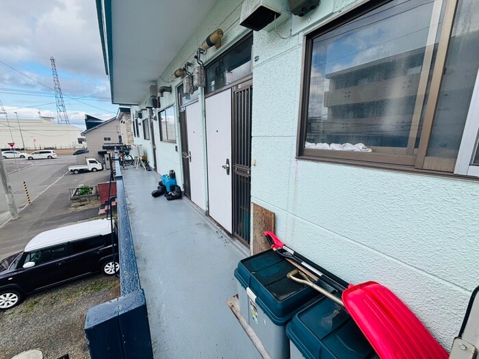 滝沢マンションの物件外観写真