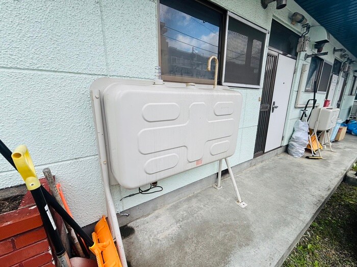 滝沢マンションの物件外観写真