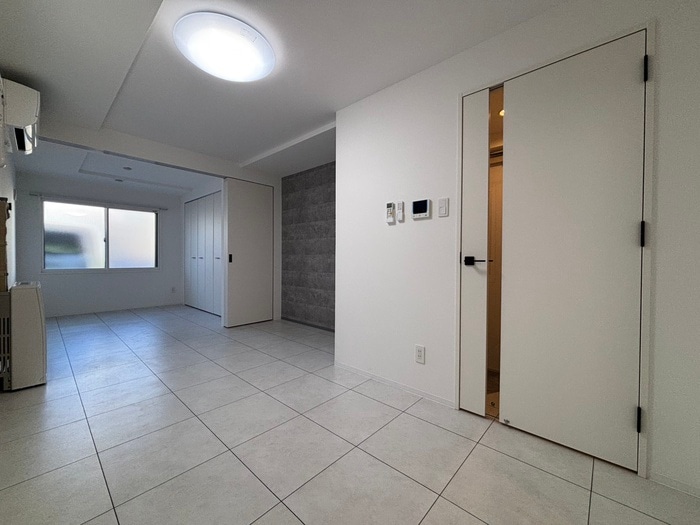 シティレジデンス福住の物件内観写真