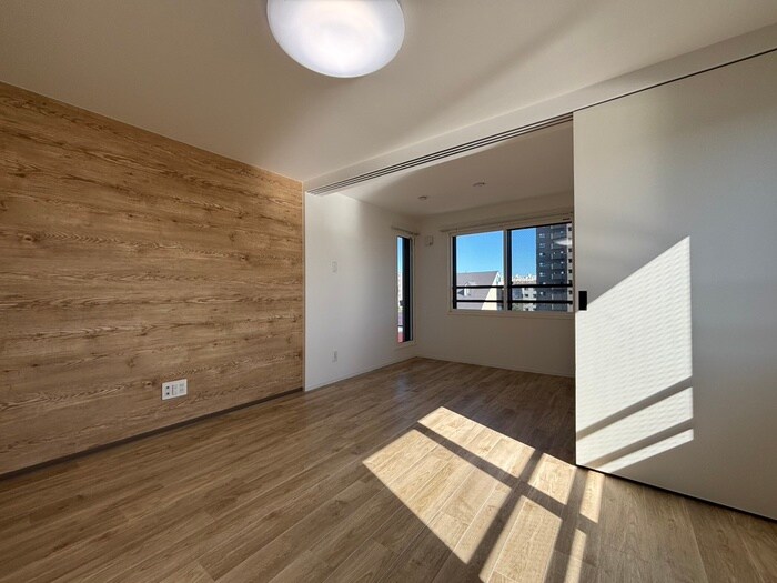 シティレジデンス福住の物件内観写真