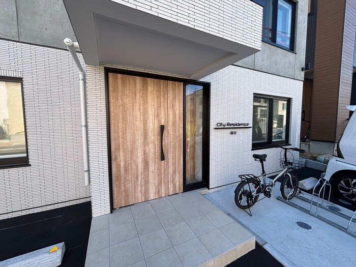 シティレジデンス福住の物件外観写真