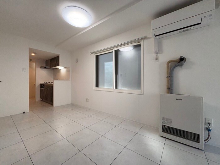 シティレジデンス福住の物件内観写真