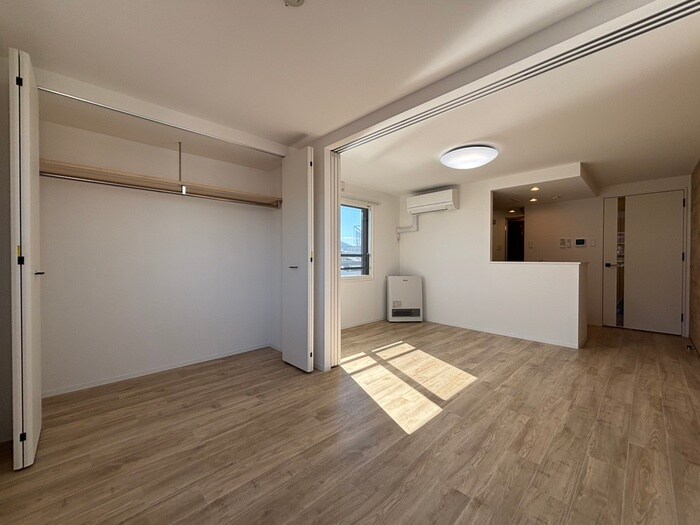 シティレジデンス福住の物件内観写真