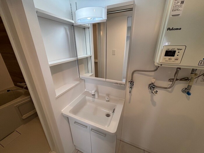 シティレジデンス福住の物件内観写真