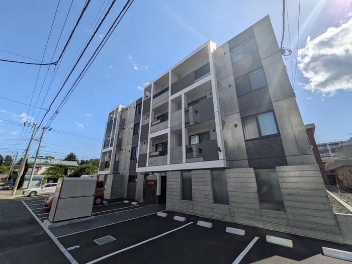 ブランシャールALAIN幌平橋の物件外観写真