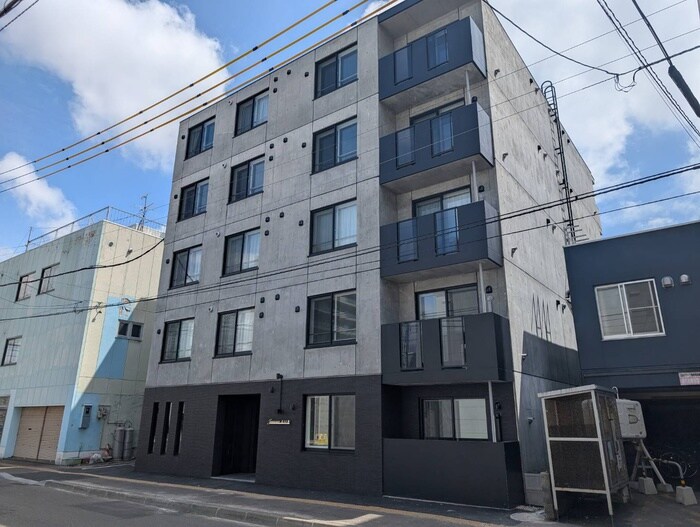 Junesse北18条の物件外観写真