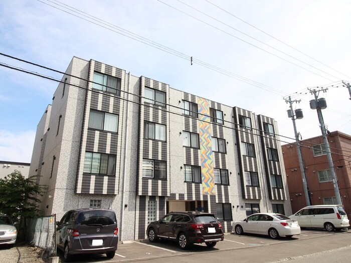 平岸アペリオの物件外観写真