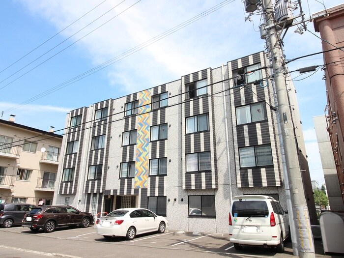 平岸アペリオの物件外観写真