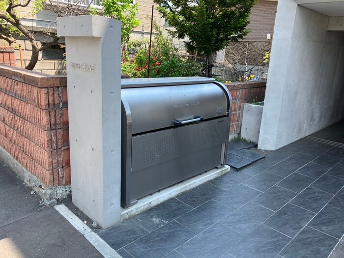 トロワセリーヌの物件外観写真