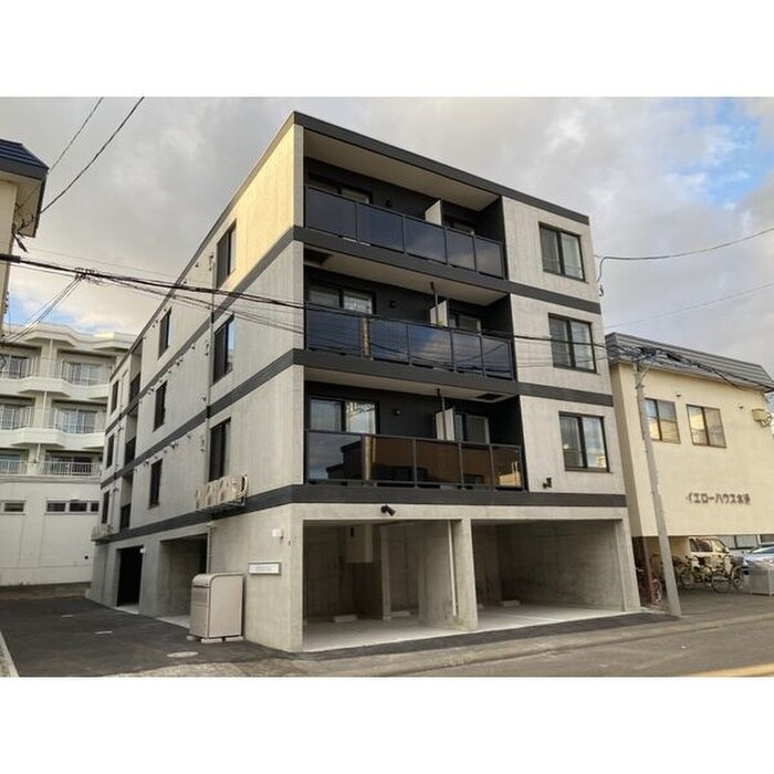 SERAM白石の物件外観写真