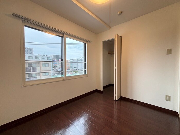 カレラ月寒中央の物件内観写真