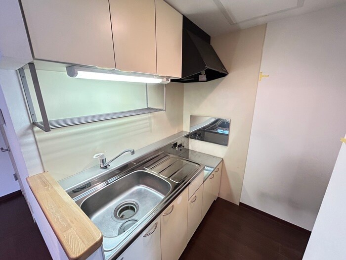 カレラ月寒中央の物件内観写真