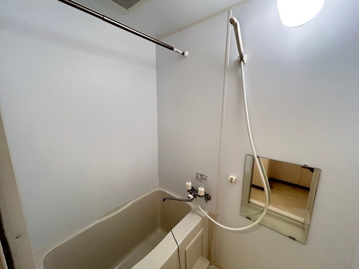 カレラ月寒中央の物件内観写真