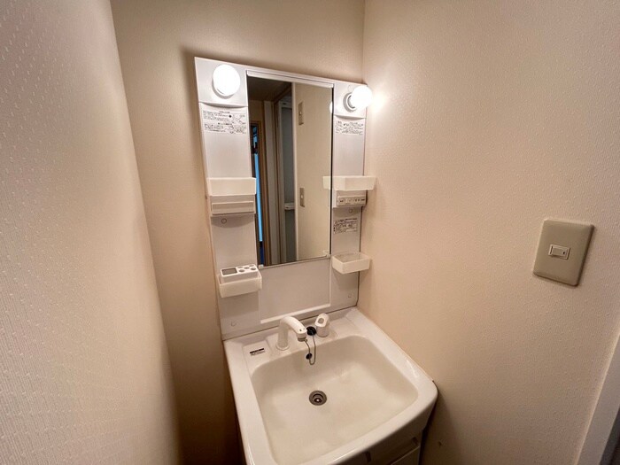 カレラ月寒中央の物件内観写真