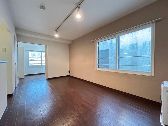 カレラ月寒中央の物件内観写真