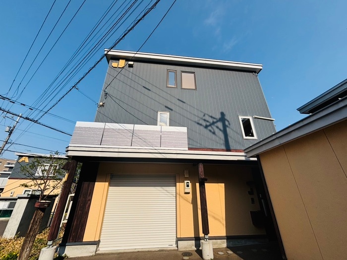 KヴィレッジJ棟の物件外観写真