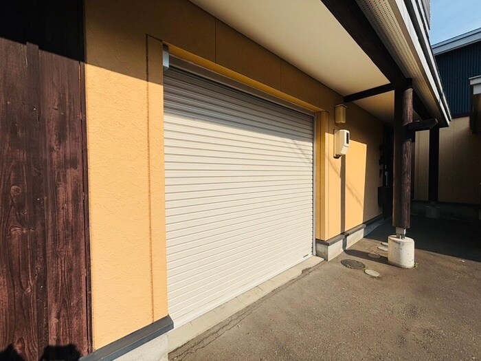 KヴィレッジJ棟の物件外観写真