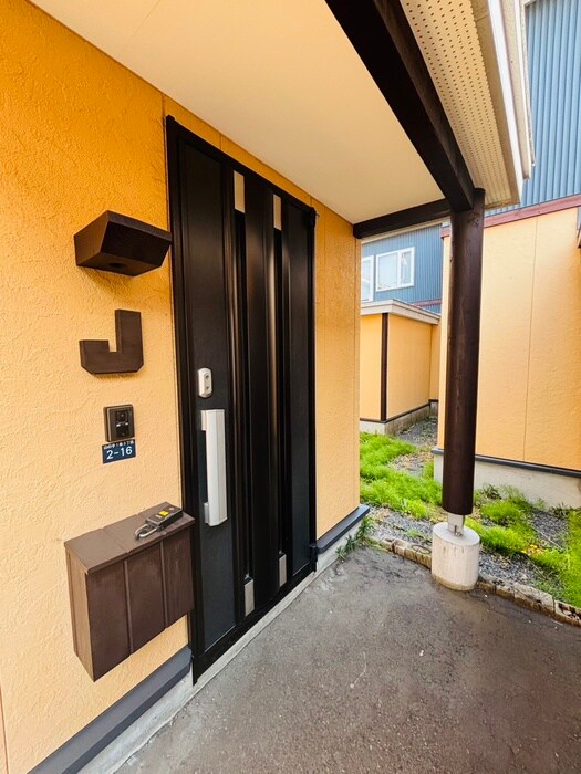 KヴィレッジJ棟の物件外観写真