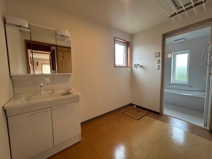 KヴィレッジJ棟の物件内観写真