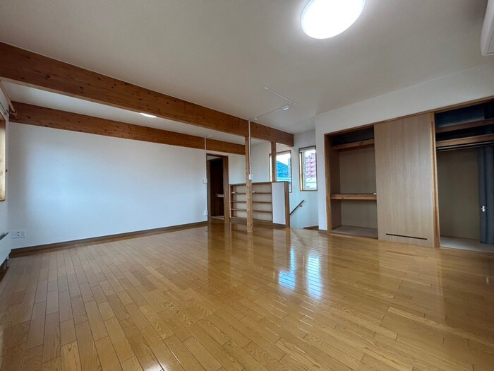 KヴィレッジJ棟の物件内観写真