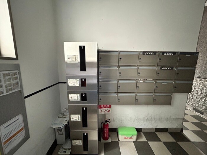 カーサベルデ琴似の物件外観写真