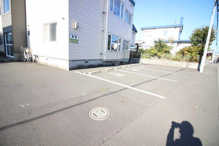 グランパス北郷Aの物件外観写真