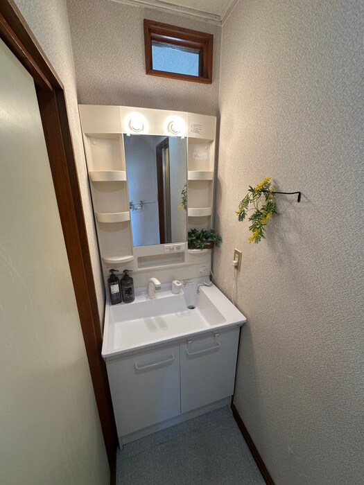 メゾン八軒の物件内観写真