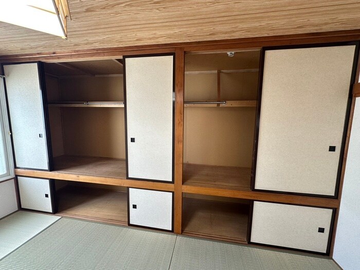 メゾン八軒の物件内観写真