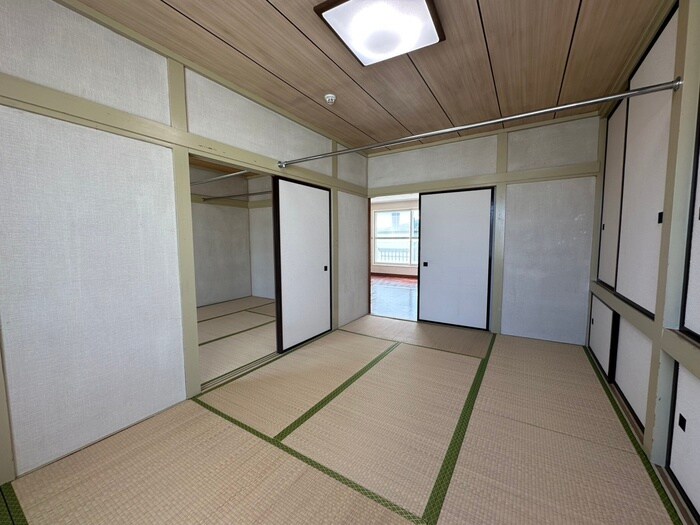 メゾン八軒の物件内観写真