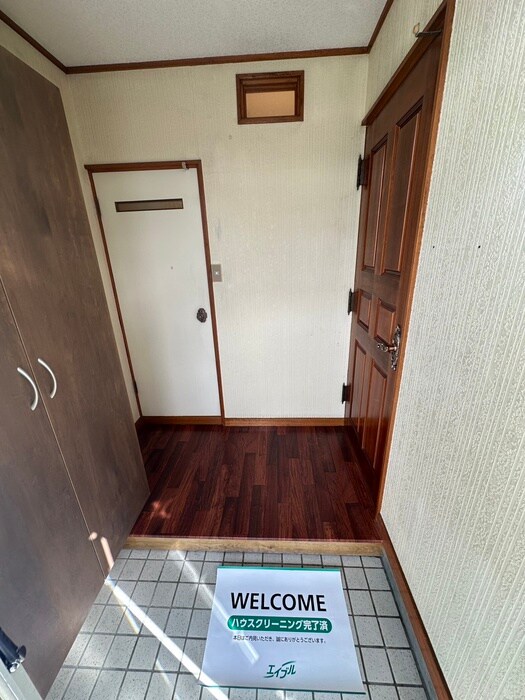 メゾン八軒の物件内観写真