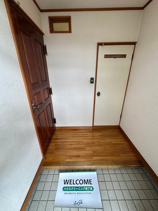 メゾン八軒の物件内観写真