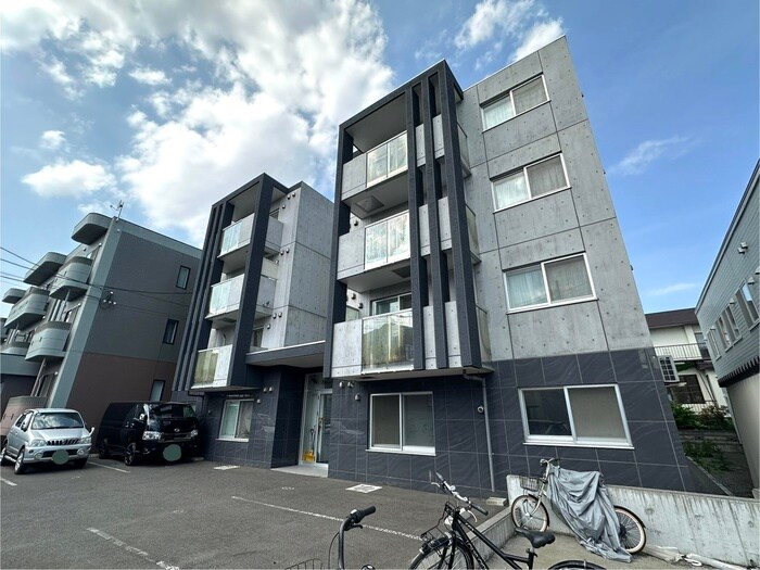 Ｗｅｓｔ　ｖｉｌｌｅｔｔａの物件外観写真