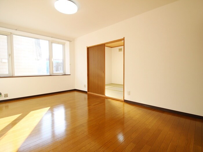 ハイフィールドの物件内観写真